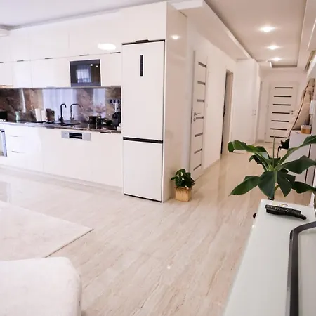 White Home Luxury Nyiregyhaza Exterior photo